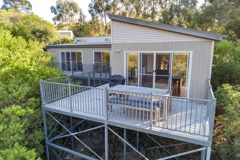 Freycinet Haven - Lismore Accommodation 0