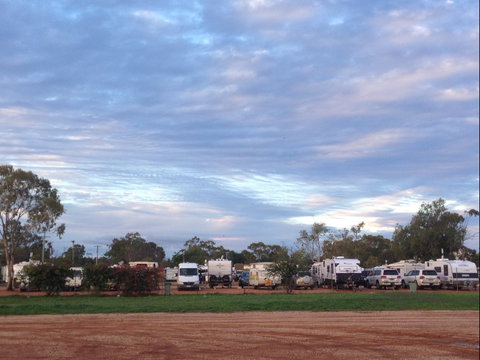 Lightning Ridge Holiday Park - Lismore Accommodation 2
