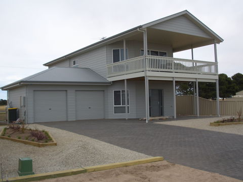 Moonlight Escape - Lismore Accommodation 0