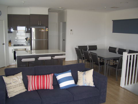 Moonlight Escape - Lismore Accommodation 2