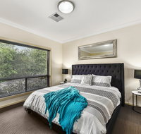 Mount Gambier Apartments - Accommodation on Lansell 1 - Lismore Accommodation