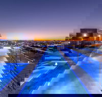 Oaks Brisbane Woolloongabba Suites - Lismore Accommodation