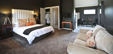 One Paddock Currency Creek Villas And RETREAT - Lismore Accommodation 2