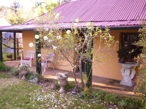 Sofala Cottage - Lismore Accommodation 1