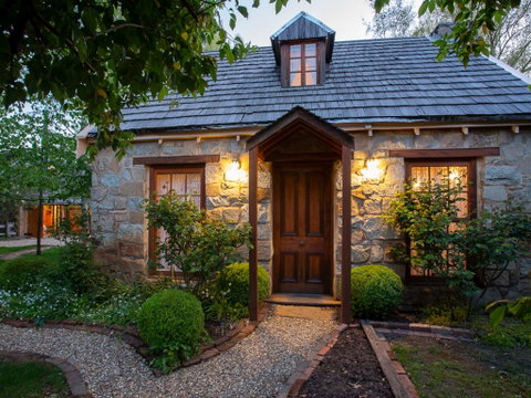 The Stone Cottage Beechworth - Lismore Accommodation 0