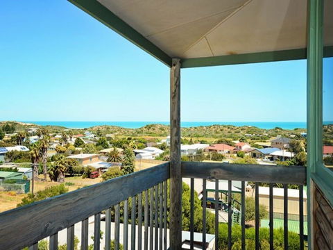 3 Henley Street - Goolwa Beach - Lismore Accommodation 1