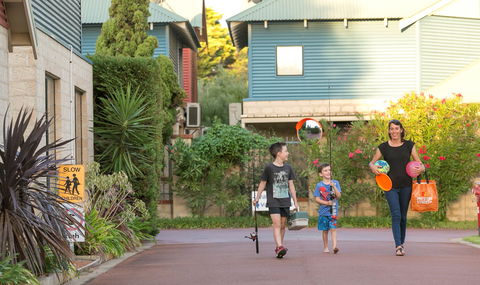Amalfi Resort  Busselton - Lismore Accommodation 0