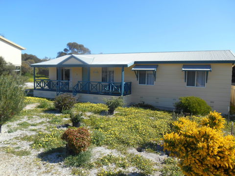At The Beach - Lismore Accommodation 0