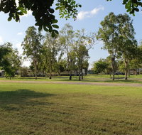 Capella Van Park - Lismore Accommodation