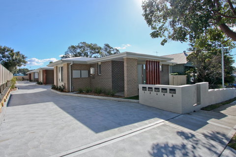 Cardiff Executive Apartments - Lismore Accommodation 0