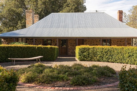 Jacob's Estate Cottage - Lismore Accommodation 1
