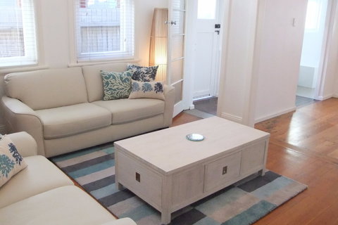 Manly Seaside Cottage - Lismore Accommodation 1