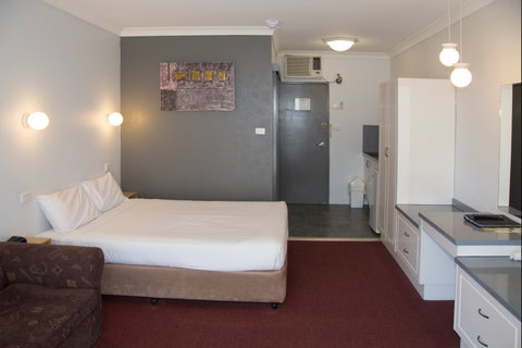 Port Aloha Motel - Lismore Accommodation 1