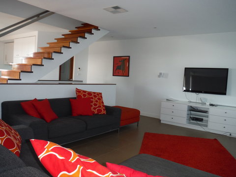 Relax At Tipara - Lismore Accommodation 1