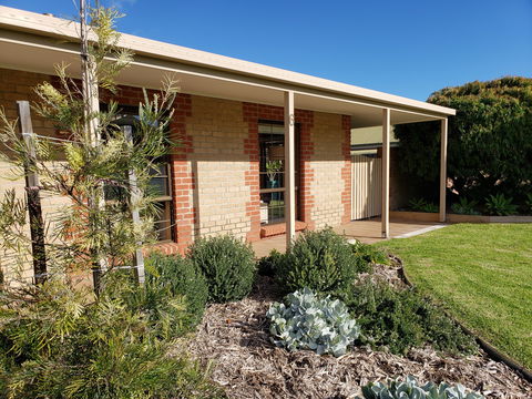 Relax On Ryan @ Robe - Lismore Accommodation 0