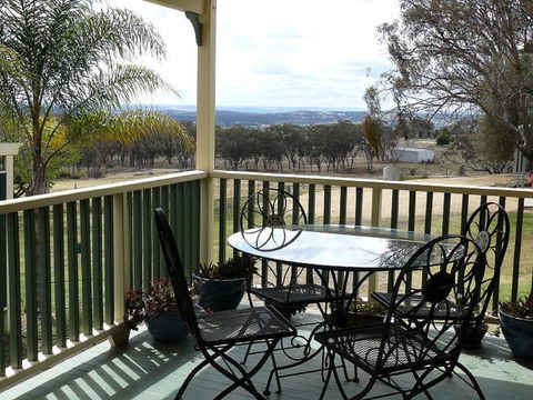 Rumbalara Cottage - Lismore Accommodation 0