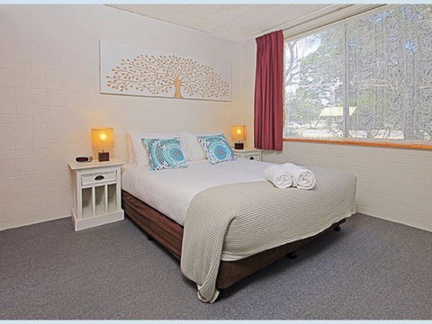 The Lodge Broulee - Lismore Accommodation 0
