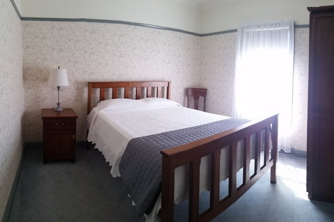 Wagga Wagga Country Cottages - Lismore Accommodation 1