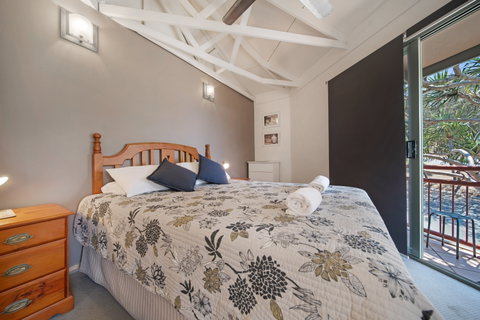 16 Point Lookout Beach Resort - Lismore Accommodation 1