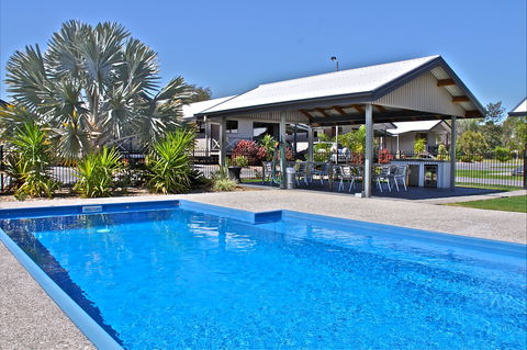 Barcaldine Country Motor Inn - Lismore Accommodation 1