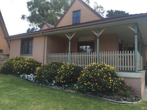 Carinya Cottage Holiday House - Lismore Accommodation 0
