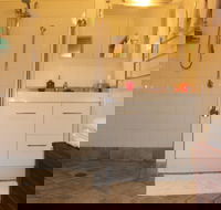 Clyde Cottage - Lismore Accommodation