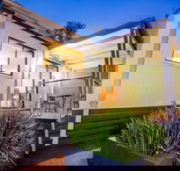 Discovery Parks - Geelong - Lismore Accommodation