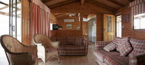 Glen Ayr Cottages - Lismore Accommodation 1
