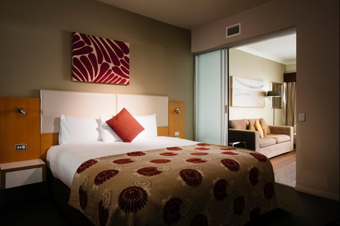 Grand Hotel And Apartments Townsville - Lismore Accommodation 1