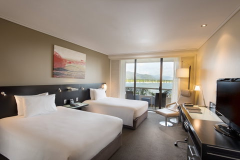 Hilton Cairns - Lismore Accommodation 2