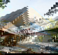 Just Sit Moruya Heads - Lismore Accommodation