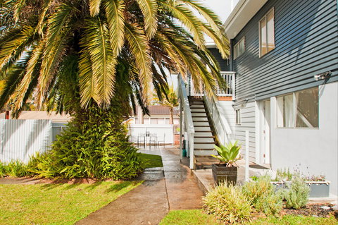 Middle Sea - Lismore Accommodation 1