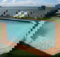 Moreton Bay Beach Lodge - Lismore Accommodation