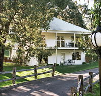 McMillans of Metung Coastal Resort - Lismore Accommodation