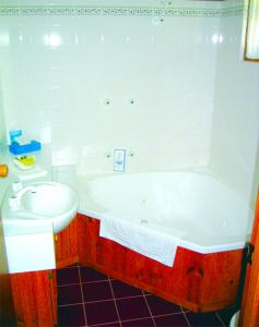 Aristocrat Waurnvale Motel - Lismore Accommodation 3