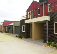 The Lakes Apartments - Lismore Accommodation