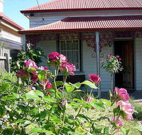 Airleigh - Rose Cottage - Lismore Accommodation