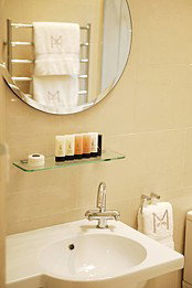 Melbourne Boutique Cottages Kerferd - Lismore Accommodation 3