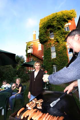The Old Priory - Lismore Accommodation 3