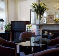 Andres Mews - Lismore Accommodation