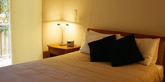 Sanctuary Lake Apartments - Lismore Accommodation 1