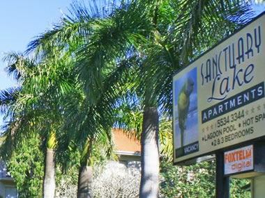 Sanctuary Lake Apartments - Lismore Accommodation 5