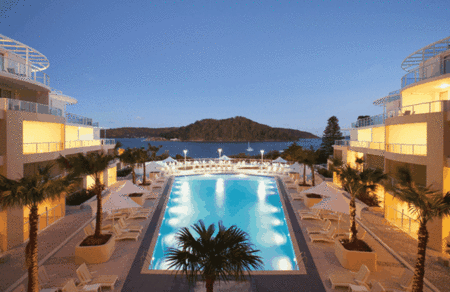 Mantra Ettalong Beach - Lismore Accommodation