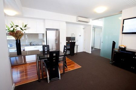 Honeysuckle Executive Apartments - Lismore Accommodation 3