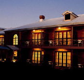 Bungunyah Manor Resort - Lismore Accommodation