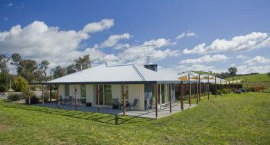 Country Guesthouse Schonegg - Lismore Accommodation 0