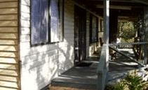 Blaxland Boorea Bungalow - Lismore Accommodation 1