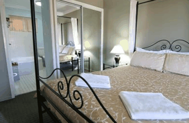 Ashby House Motor Inn - Lismore Accommodation 1