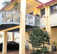 Surfside Retreat - Lismore Accommodation