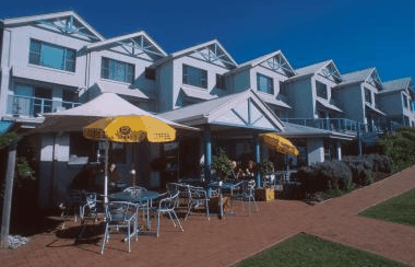 Breakers Apartments Mollymook - Lismore Accommodation